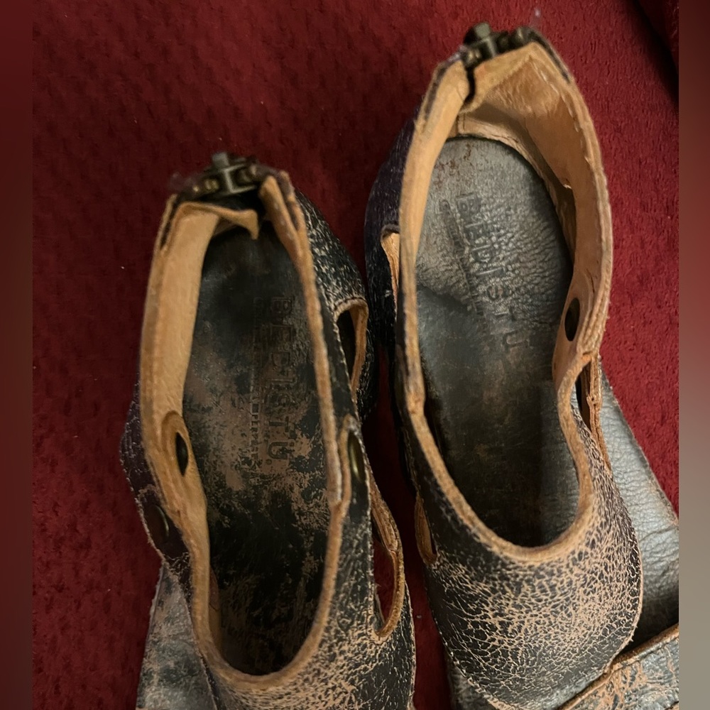 Bed Stu Distressed Leather Sandals - Picture 6 of 6